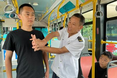 人人都能成为“第一响应人”！青岛这场“生命急救培训课”很接地气