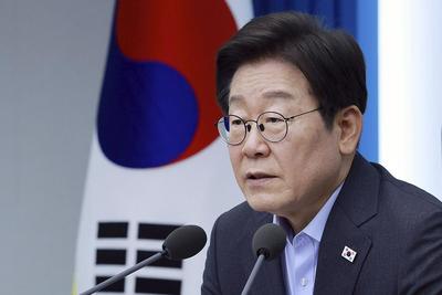 韩国总统：准备分阶段履行现有韩朝协议可行部分