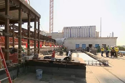 经济学家再预警美处于“衰退边缘”，美政府：已解决发布数据的人