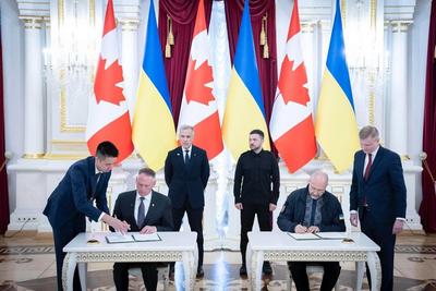 三方就俄乌元首会谈继续角力，俄外长发声：谈可以，但有前提