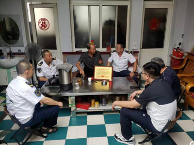 凝聚奋进力量！城阳巴士开展老兵走访慰问活动