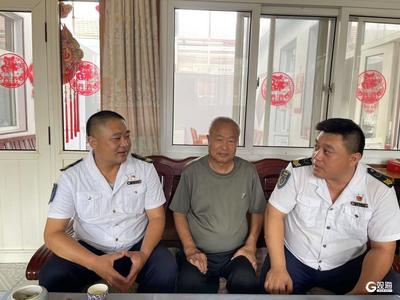 传承红色基因！城阳巴士开展庆“八一”系列主题活动