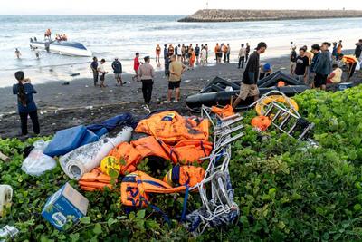 印尼巴厘岛快艇事故致中国公民2死6伤