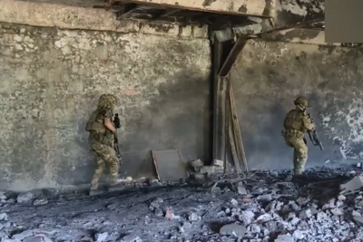 俄称控制一居民点，乌称击落俄无人机