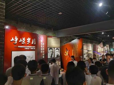 走进党史纪念馆，溯源青岛革命精神