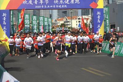 青岛近千个“草根跑团”，正在重新定义“体育之城”的魅力