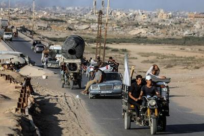 以军坦克深入加沙城，更多居民被迫逃离