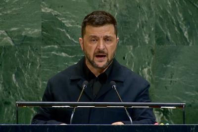泽连斯基：乌克兰决定开放武器出口