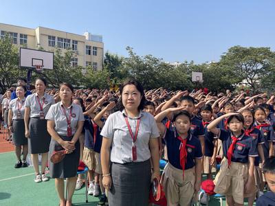 世纪暖阳，廿五华章！青岛新世纪学校举行建校25周年庆典