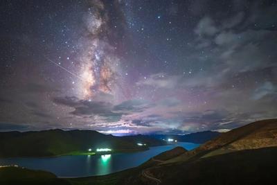 期待！看完月全食再看流星雨