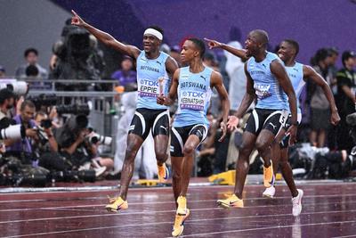 命运奖赏了坚持到最后的人，东京田径世锦赛收官