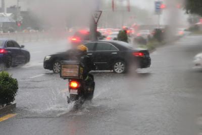 风雨雷电又来！22日青岛全市有阵雨，23日大雨局部有暴雨