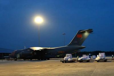 中国政府援助阿富汗首批地震救灾紧急人道主义物资启运