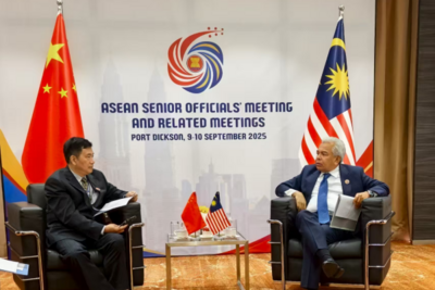 中国和泰国、柬埔寨、马来西亚就柬泰边境冲突交换意见