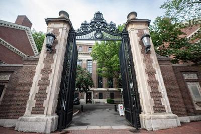 美国政府升级对哈佛大学限制举措