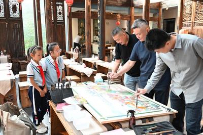 “慶國慶·迎中秋”中華優秀傳統文化體驗活動舉行