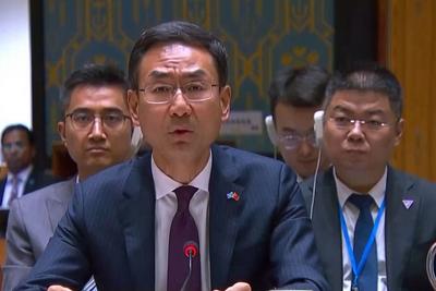 安理会未能通过延长伊朗制裁豁免决议草案，中方深表遗憾