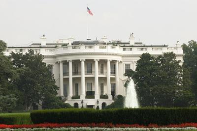 美国联邦政府时隔近七年再“停摆”