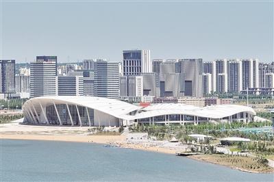 上合示范区：打造高水平开放“强引擎”