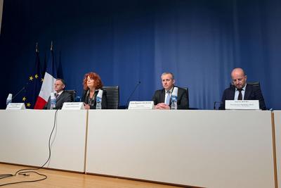 法国检方称卢浮宫抢劫案出现重大进展