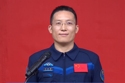 从科研人员中选拔！张洪章：航天事业点燃了我的飞天梦想