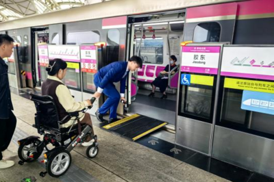 公共交通分担率超50%！“双节”假期，青岛地铁载客1129.05万人次