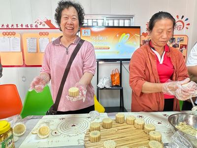 “雙節”同慶！青島市南繪就“幸福圖景”