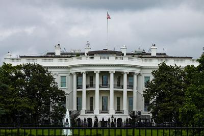 美参议院通过终止特朗普全面关税政策决议