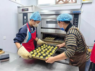 憨兜家园：为“星星”点灯，破解大龄心智障碍者“毕业即回家”困局