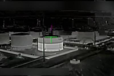 俄称打击乌军工企业，乌称袭击克里米亚