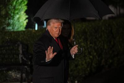 特朗普：将“很快”对委“贩毒集团”发动地面打击