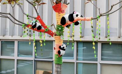 巧手绘秋色 旧物焕新颜，金家岭学校组织开展校园美化活动