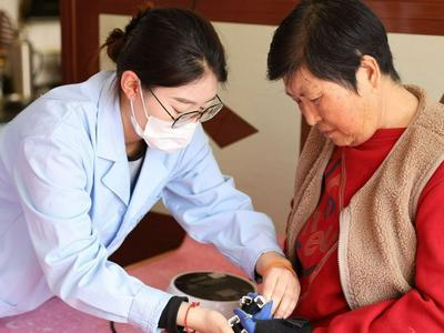 让失能人员老有所护，失能家庭困有所依！青岛长护险参保群众已达940万