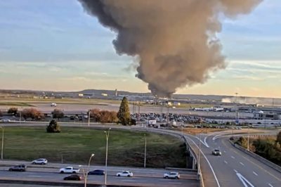 美国货机坠毁造成至少3死11伤