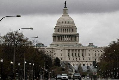 美参议院投票通过临时拨款法案