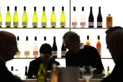 极端天气频发，全球葡萄酒连续三年“低产”