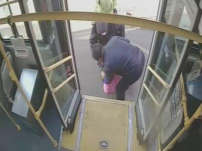 爱心护航暖出行！城阳巴士驾驶员用行动诠释文明温度