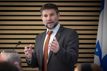 以财政部长：两年战事致以色列经济损失770亿美元