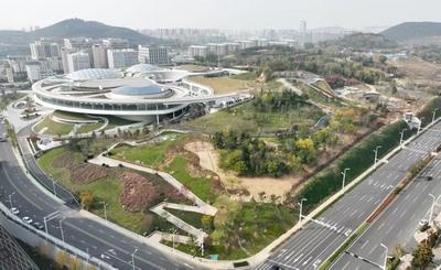 十年“造梦”！从概念狂飙到应用落地，青岛握紧产业“秘钥”