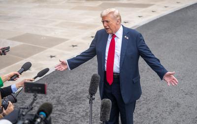 隔空叫板数月后，特朗普与新任纽约市长首会场面令人意外