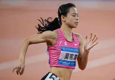 今日田径八金落谁家？青岛小将刘凯将参加男子400米决赛