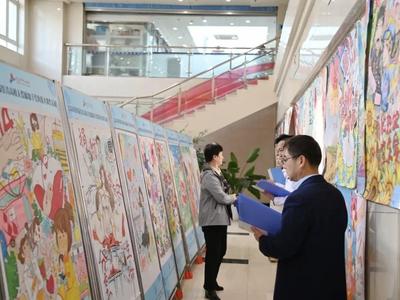 青岛市驻青高校无偿献血手绘海报设计大赛结果揭晓