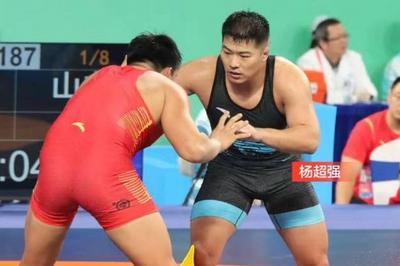 青岛小伙杨超强，勇夺十五运会摔跤男子自由式97公斤级金牌！