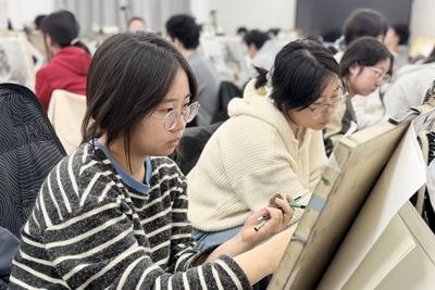 艺考选拔更加注重“本真”！2026年艺术类统考有微调，校考专业缩减