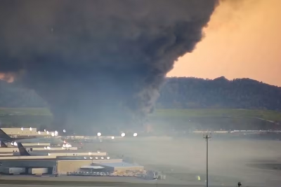 视频丨美肯塔基州坠毁飞机为货运飞机，事故致多人受伤