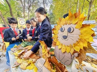 市南区举办“行走的美育课堂”主题活动