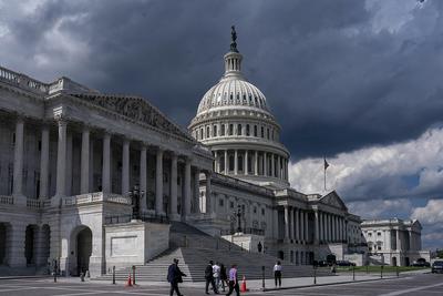 美众议院通过临时拨款法案，距结束政府“停摆”只差一步