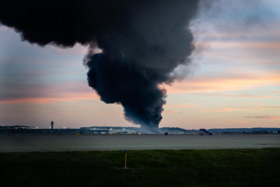 美国坠毁货机关键部件发现金属疲劳迹象