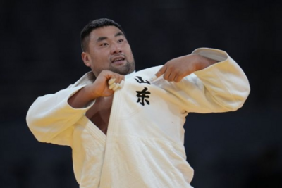 青岛小伙尹永杰，勇夺十五运会男子柔道+100公斤级金牌