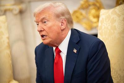 特朗普签署临时拨款法案，美政府结束“停摆”